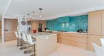 1402 837 W Hastings Street