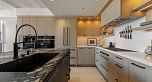 1902 1055 Richards Street
