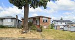 4561 Manor Street