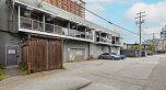 B9 238 E 10th Avenue