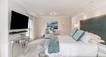 1402 837 W Hastings Street