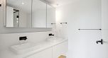 586 W 28th Avenue