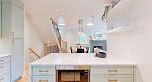 287 E 18th Avenue