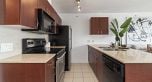1712 610 Granville Street