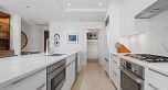 2304 1077 W Cordova Street