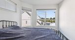 22 2713 E Kent Avenue North