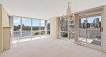 1903 1077 Marinaside Crescent