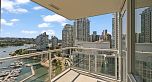 1903 1077 Marinaside Crescent