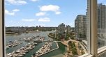 1903 1077 Marinaside Crescent