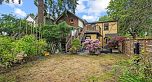 374 E 28th Avenue