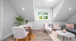 4513 Nanaimo Street