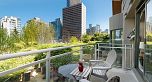 305 1688 Robson Street