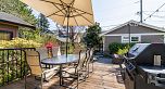 882 W 24th Avenue