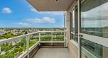 1803 5189 Gaston Street