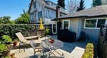 483 E 31st Avenue