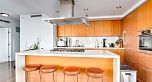 2701 8 Smithe Mews