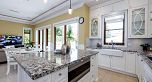 3928 W 34th Avenue