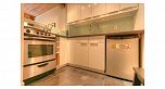 1xx 1655 NELSON STREET, Vancouver BC V6G 1M4