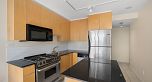 1004 989 Beatty Street