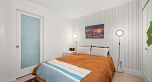 105 2133 Dundas Street