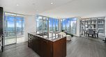 4001 1028 Barclay Street