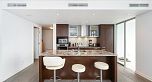 4001 1028 Barclay Street