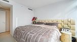 4001 1028 Barclay Street