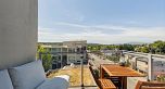 619 2268 W Broadway