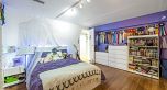 2385 Wall Street