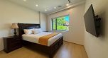 1076 Park Drive
