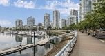 3202 1033 Marinaside Crescent