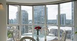 2204 183 Keefer Place
