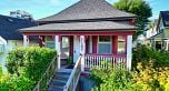 1165 E Pender Street
