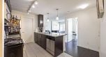 2006 58 Keefer Place