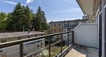 204 5632 Kings Road