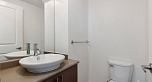 204 5632 Kings Road