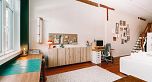 306 2556 E Hastings Street