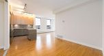 1605 1833 Crowe Street