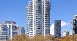 301 638 Beach Crescent