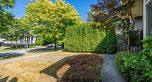 2818 W 19th Avenue