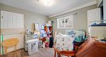 4502 Nanaimo Street