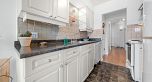 201 1075 W 13th Avenue
