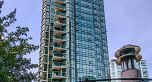 302 588 Broughton Street