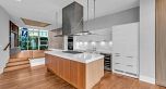 1576 Homer Mews