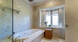 4239 Pine Crescent