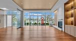 1576 Homer Mews
