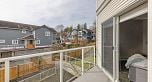 5 2711 E Kent Avenue North