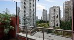 201 869 Beatty Street