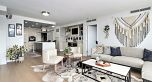 303 8 Smithe Mews