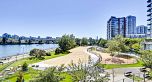 303 8 Smithe Mews